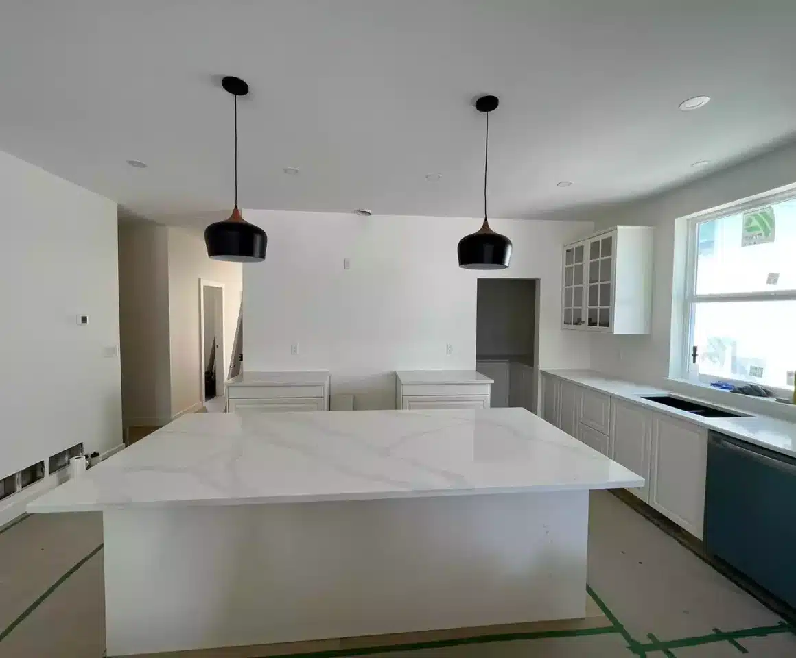 Quartz Calacatta Aroma (676)